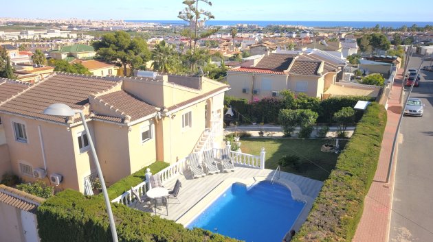 Villa - Resale - Orihuela Costa -
                Los Balcones