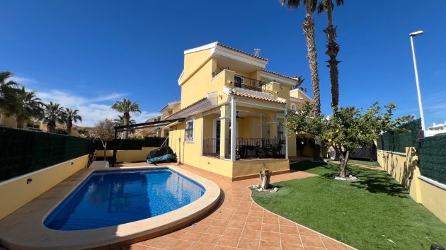 Villa - Resale - Orihuela Costa -
            Los Dolses