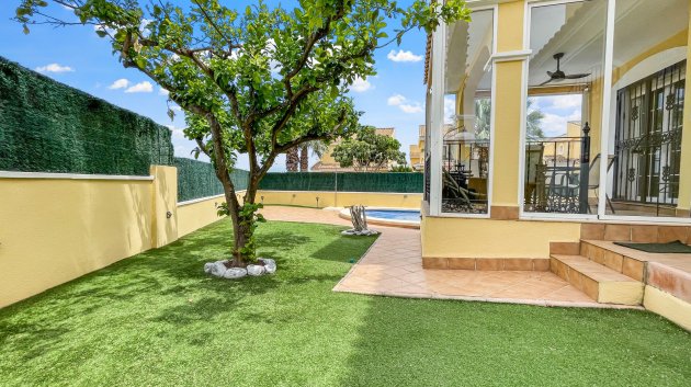 Villa - Resale - Orihuela Costa -
            Los Dolses