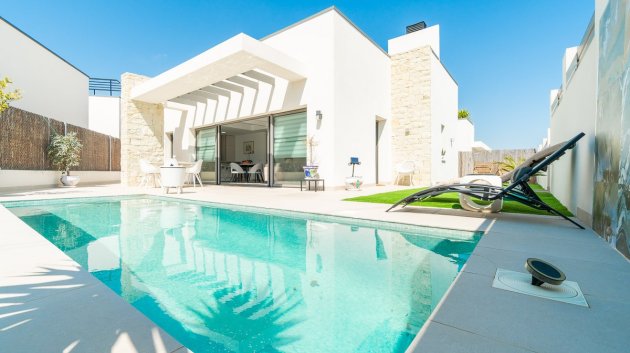 Villa - Resale - Orihuela Costa -
                Villamartin Golf
