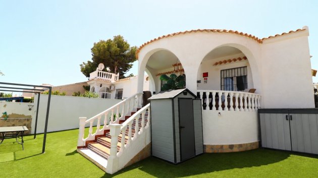 Villa - Resale - Orihuela Costa -
                Villamartín