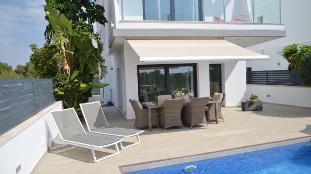 Villa - Resale -
                Pilar de la Horadada - ML-36265