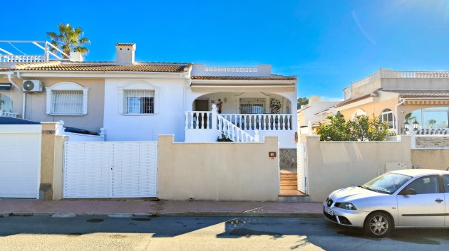 Villa - Resale - Rojales -
                Rojales
