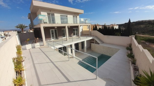 Villa - Resale - Santa Pola -
            Gran Alacant