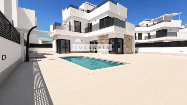 Villa - Resale - Santa Rosalia -
            Santa Rosalia