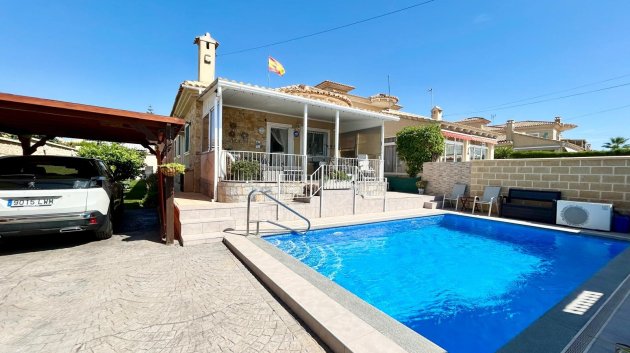 Villa - Resale - Torrevieja -
                La Siesta
