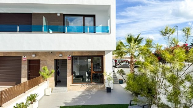 Villa - Resale - Torrevieja -
            Los Balcones