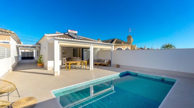 Villa - Resale - Torrevieja -
                San Luis