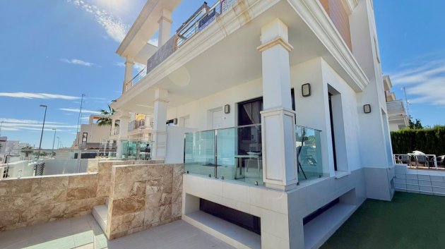 Villa - Revente - Ciudad Quesada -
                Pueblo Bravo