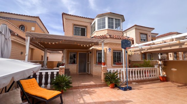 Villa - Revente - Guardamar del Segura -
                El Raso