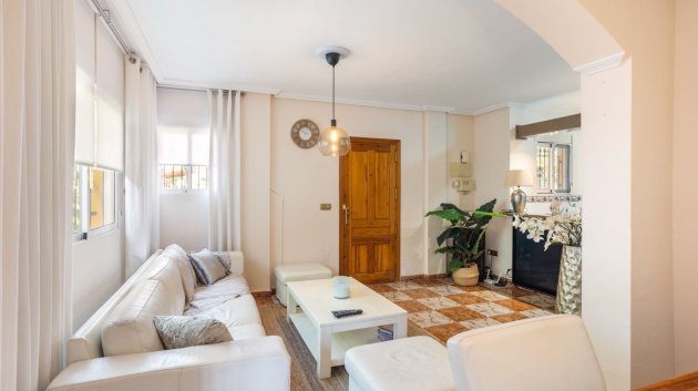Villa - Revente - Orihuela Costa -
                La Regia