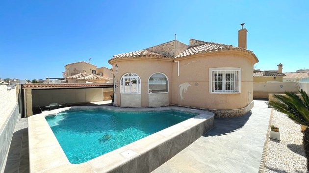 Villa - Revente - Orihuela Costa -
                Orihuela Costa
