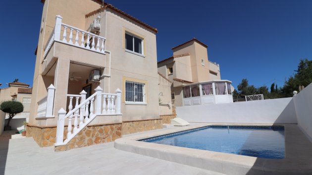 Villa - Revente -
                San Miguel de Salinas - ML-83428