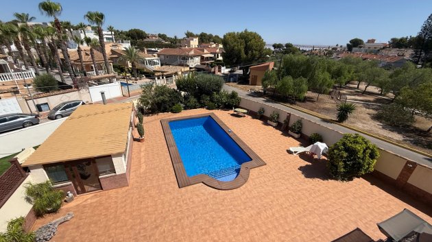 Villa - Revente - Torrevieja -
            Costa Blanca