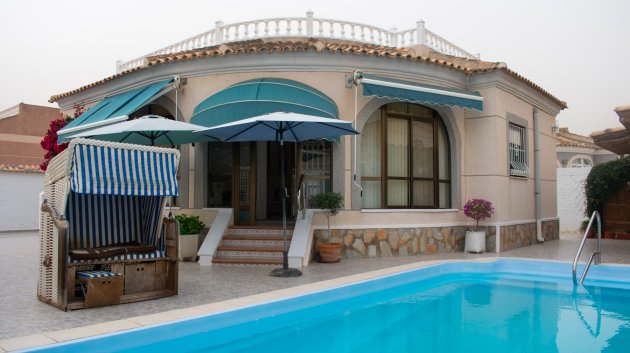 Villa - Revente - Torrevieja -
                Torrevieja