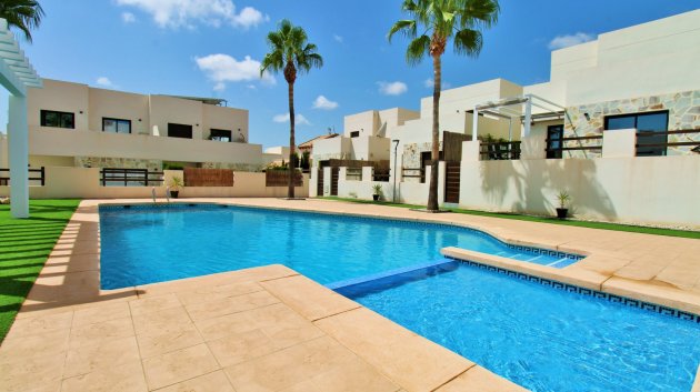 Villa - Revente - Villamartín -
                PAU 8