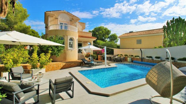 Villa - Revente - Villamartín -
            Villamartín