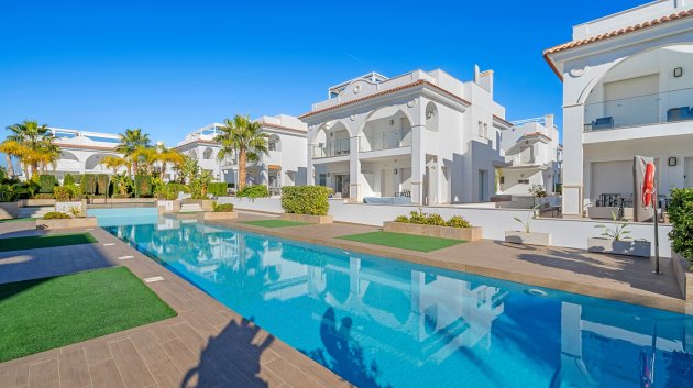 Reventa - Adosado -
Ciudad Quesada - Doña Pepa