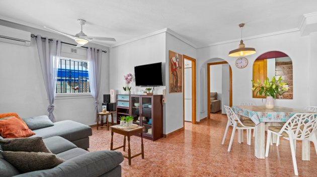 Reventa - Adosado -
Torrevieja - Habaneras