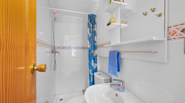 Reventa - Adosado -
Torrevieja - Habaneras