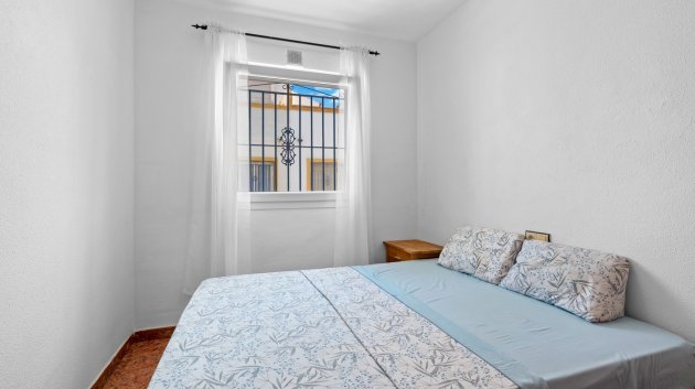 Reventa - Adosado -
Torrevieja - Habaneras