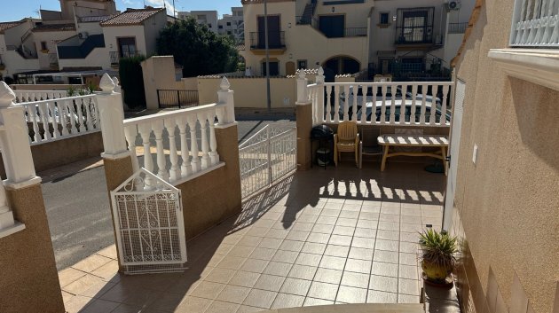 Reventa - Chalets -
Orihuela Costa - Villamartín