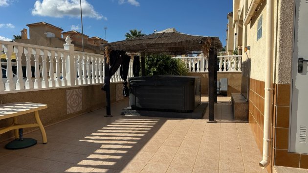 Reventa - Chalets -
Orihuela Costa - Villamartín