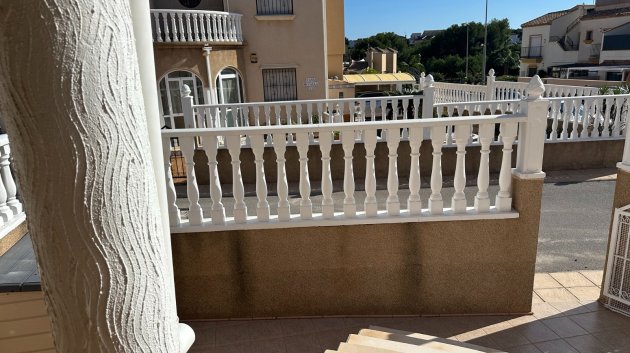 Reventa - Chalets -
Orihuela Costa - Villamartín