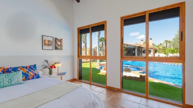 Reventa - Chalets -
Catral