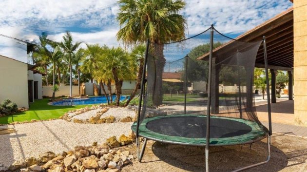 Reventa - Chalets -
Catral