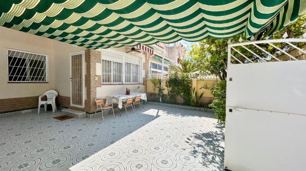 Reventa - Adosado -
Torrevieja - La Torreta