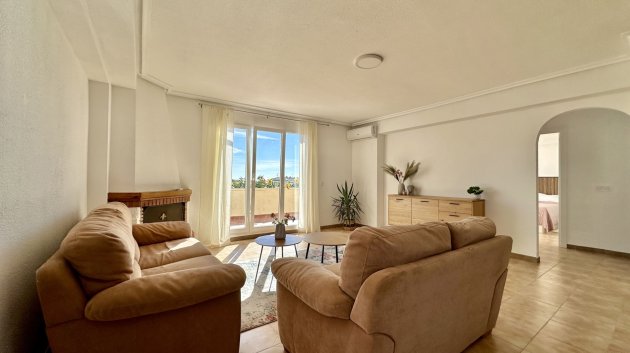Reventa - Apartamentos -
Orihuela Costa - Punta Prima