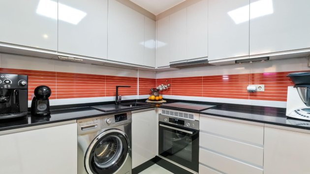 Reventa - Adosado -
Torrevieja - Aguas Nuevas