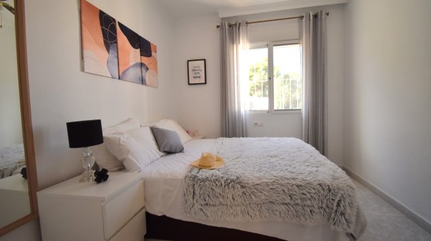 Reventa - Chalets -
Orihuela Costa - Villamartín