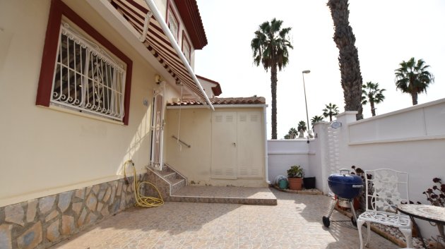 Reventa - Adosado -
Ciudad Quesada - Doña Pepa