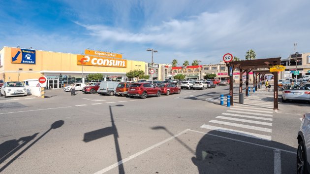 Reventa - Apartamentos -
Orihuela Costa - Punta Prima