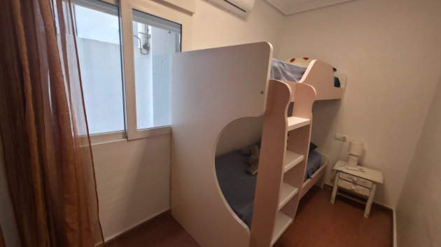 Reventa - Apartamentos -
Torrevieja - Paseo maritimo