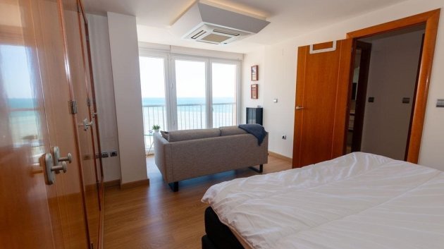 Reventa - Apartamentos -
Torrevieja - Playa del Cura