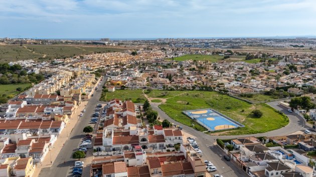 Reventa - Adosado -
Torrevieja - La Siesta