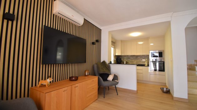 Revente - Villa -
Orihuela Costa - Villamartín