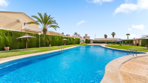 Resale - Townhouse -
Orihuela Costa - Villamartín