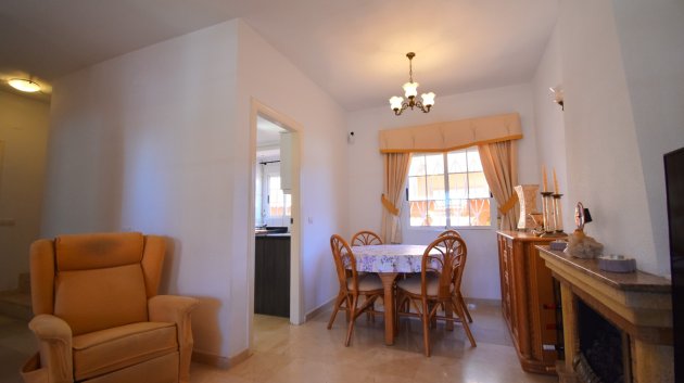 Resale - Villa -
Orihuela Costa - Playa Flamenca
