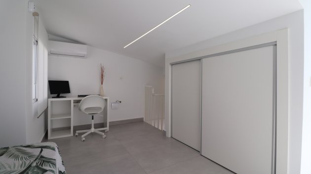 Resale - Townhouse -
Torrevieja - San Luis