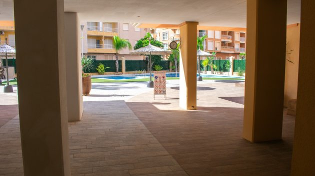Resale - Apartments -
Torrevieja - Playa Los Locos