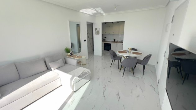 Revente - Maison de ville -
Orihuela Costa - La Zenia