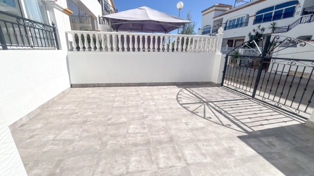 Resale - Townhouse -
Orihuela Costa - Entre Naranjos