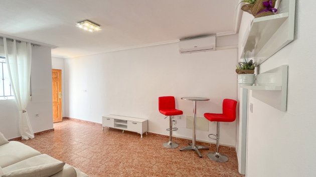 Resale - Townhouse -
Orihuela Costa - Entre Naranjos