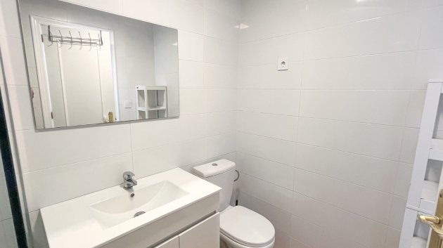 Resale - Townhouse -
Orihuela Costa - Entre Naranjos