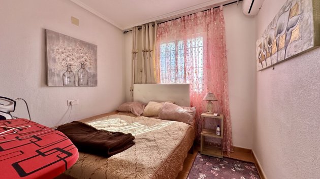 Revente - Villa -
Orihuela Costa - Los Altos