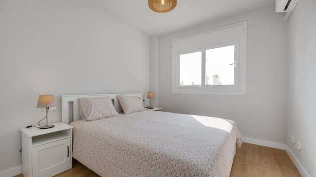 Resale - Apartments -
Orihuela Costa - Aguamarinas